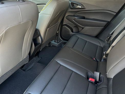 New 2025 Chevrolet Trax ACTIV image 7