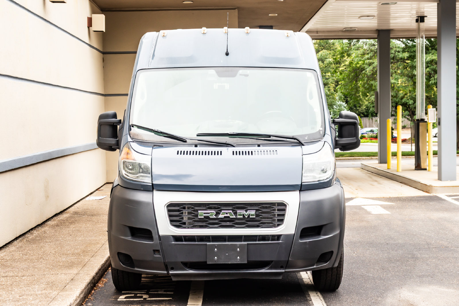 Used 2020 RAM ProMaster 3500 FWD image 2