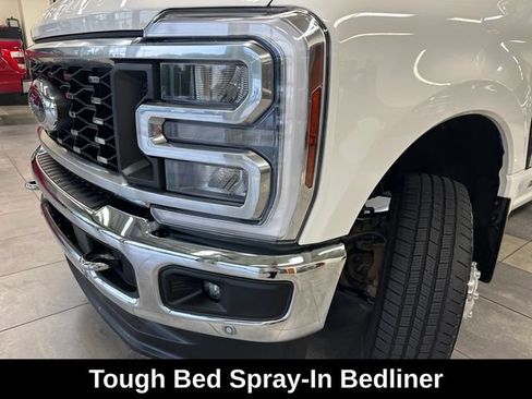 Used 2024 Ford F350 Lariat w/ Lariat Ultimate Package AWD/4WD image 20