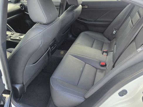 Used 2024 Lexus IS 300 w/ Comfort Package RWD image 6