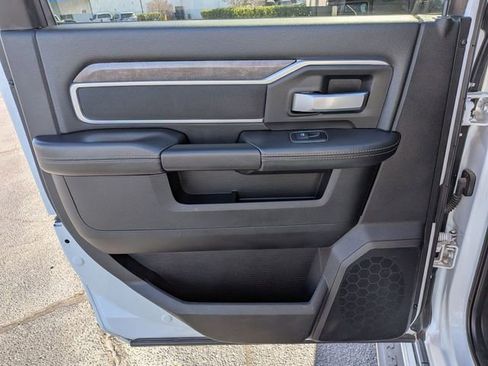 Used 2024 RAM 2500 Big Horn image 27