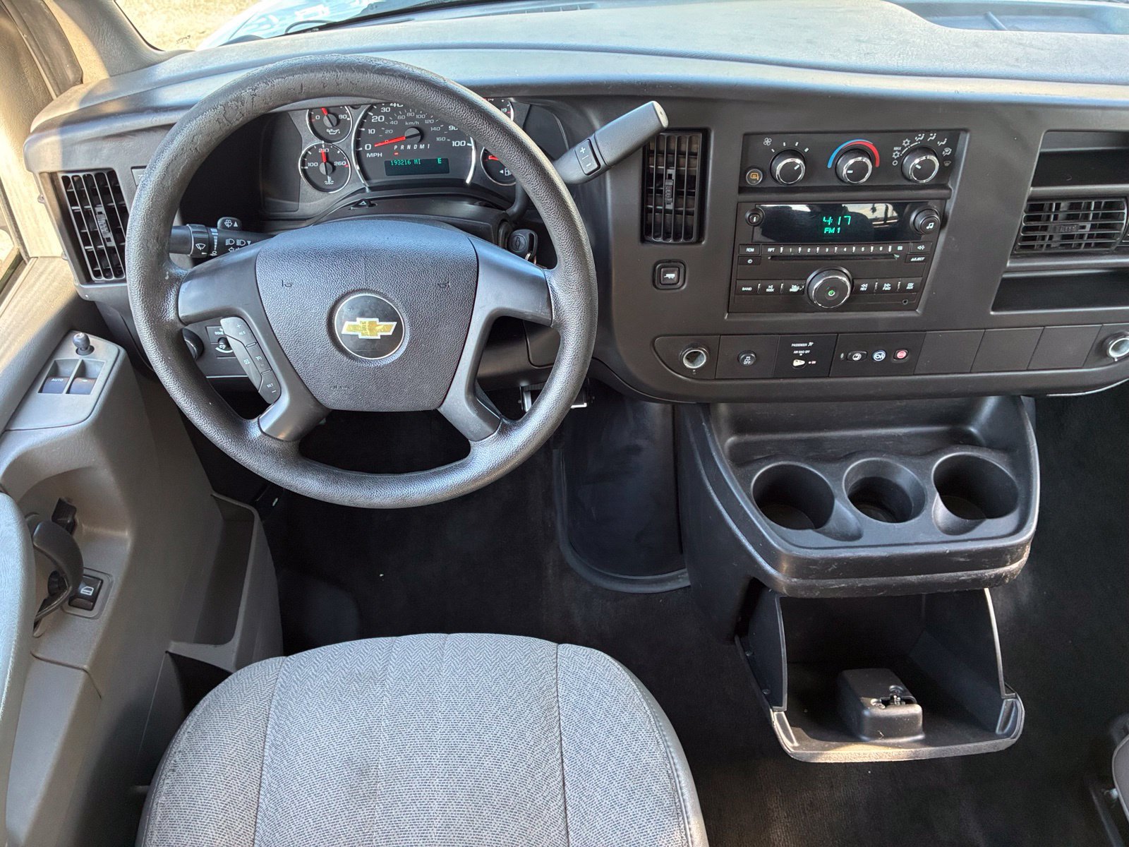 Used 2014 Chevrolet Express 3500 LT w/ LT Preferred Equipment Group RWD image 17