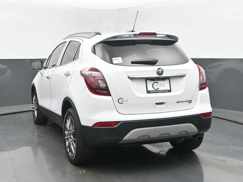 Used 2020 Buick Encore Sport Touring w/ Safety Package image 4