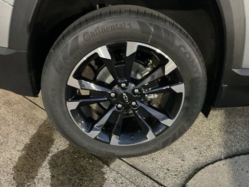 New 2026 Chevrolet Equinox RS w/ Convenience Package III image 13