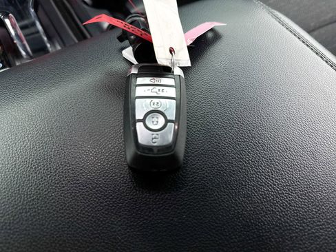 Used 2023 Ford F150 XLT w/ Equipment Group 302A High image 39