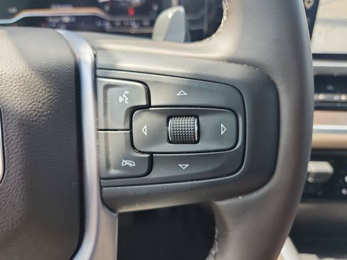 Certified 2025 GMC Sierra 1500 SLT w/ SLT Premium Plus Package AWD/4WD image 31