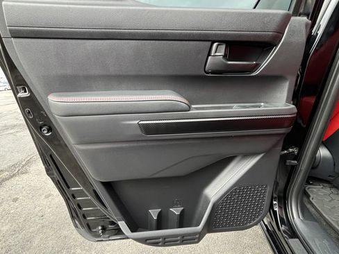 Used 2025 Toyota Tacoma TRD Pro image 15