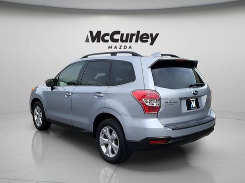 Used 2016 Subaru Forester 2.5i Limited w/ Popular Package #2 AWD/4WD image 5