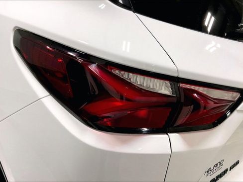 Used 2019 Chevrolet Blazer RS image 29