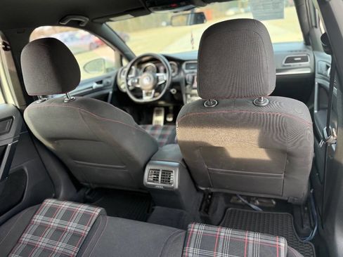 Used 2015 Volkswagen GTI S image 15