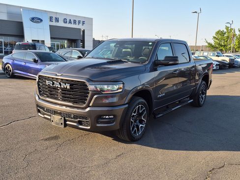 Used 2025 RAM 1500 Laramie w/ Sport Appearance Package AWD/4WD image 11