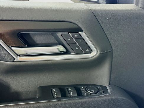 New 2026 GMC Sierra 3500 Denali w/ Denali Reserve Package image 13