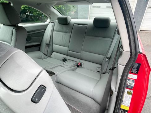 Used 2008 BMW 335xi Coupe image 39