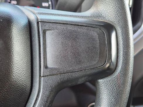 Used 2023 Chevrolet Silverado 1500 Custom RWD image 5