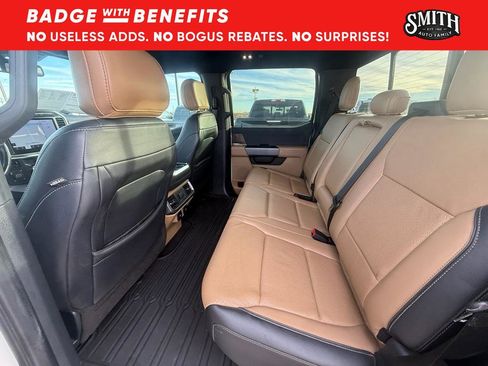 Used 2021 Ford F150 Lariat w/ Trailer Tow Package image 16