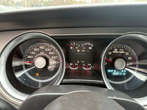 Used 2010 Ford Mustang Shelby GT500 image 25