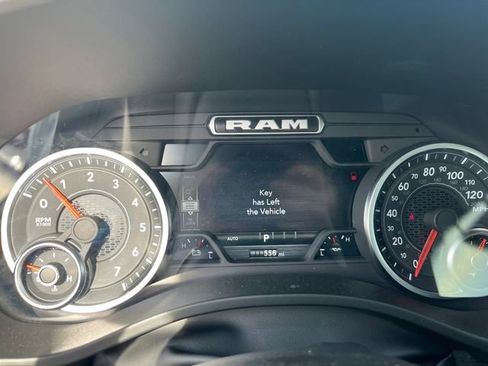 New 2026 RAM 1500 Big Horn AWD/4WD image 17