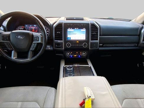 Used 2019 Ford Expedition Platinum AWD/4WD image 15