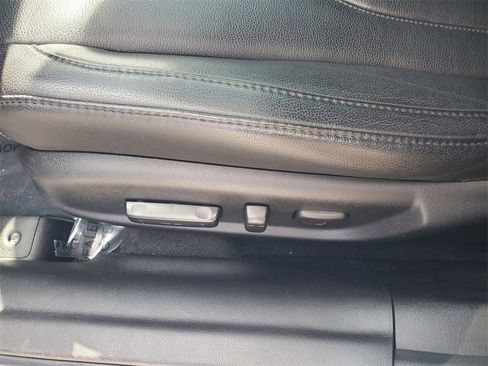 Used 2020 Acura ILX image 18