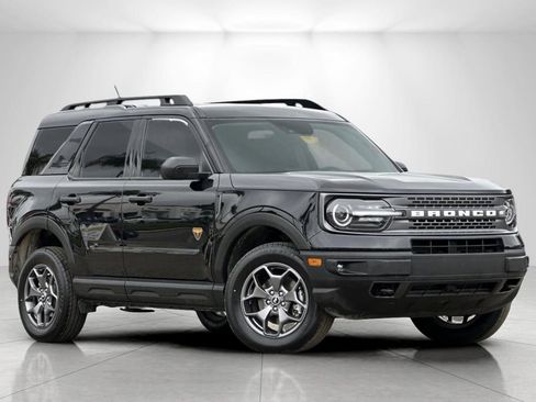 Used 2023 Ford Bronco Sport Badlands image 1