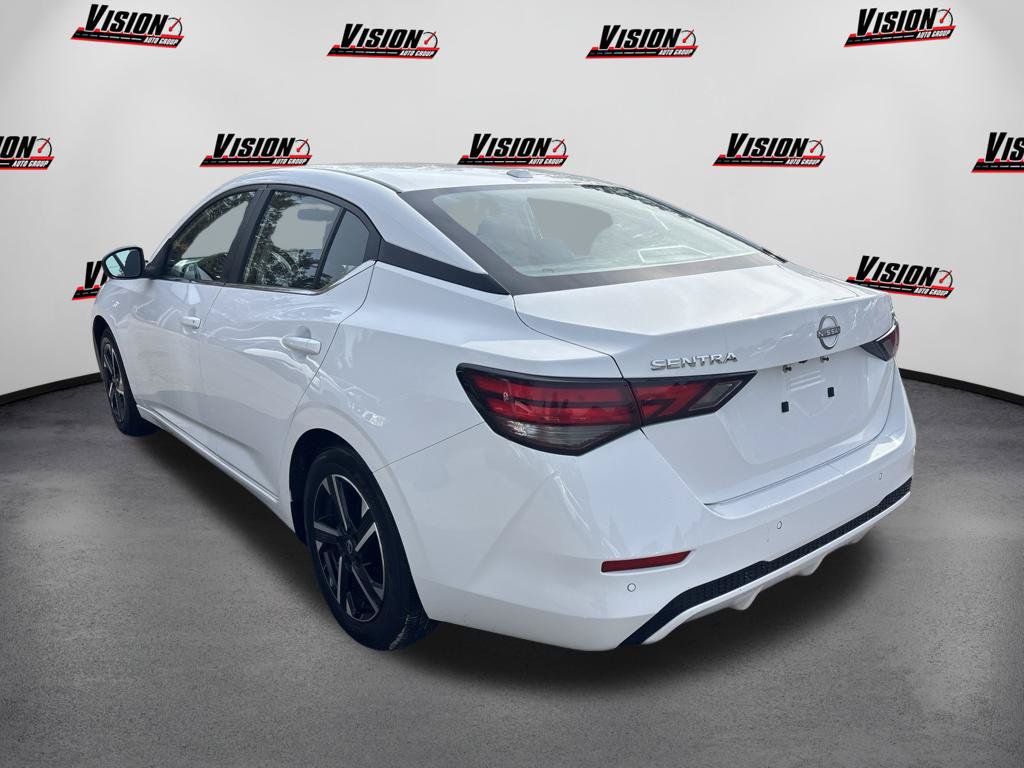 Certified 2024 Nissan Sentra SV FWD image 2
