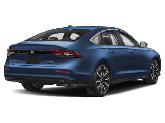 Used 2024 Honda Accord Touring image 2