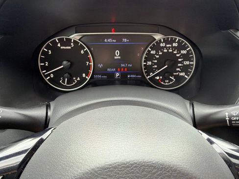 Certified 2025 Nissan Altima 2.5 SR w/ SR Premium Package FWD image 33