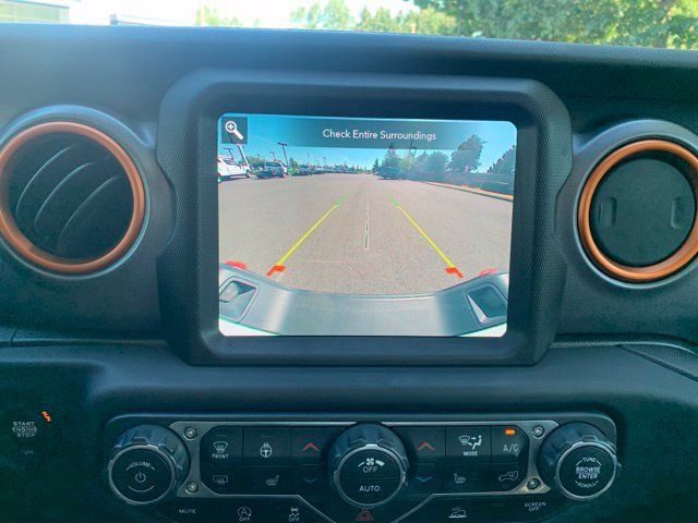Used 2021 Jeep Gladiator Mojave AWD/4WD image 15