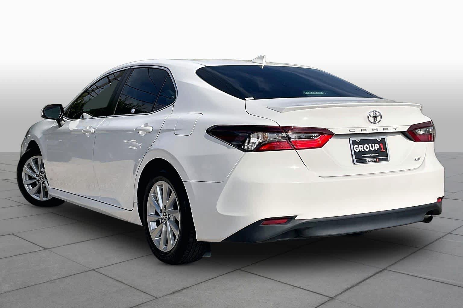 Used 2023 Toyota Camry LE FWD image 12