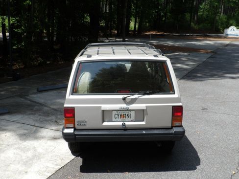 Used 1996 Jeep Cherokee 4WD 4-Door image 27