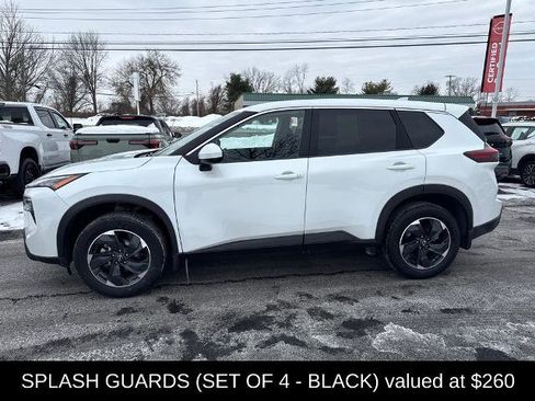 Certified 2025 Nissan Rogue SV image 6