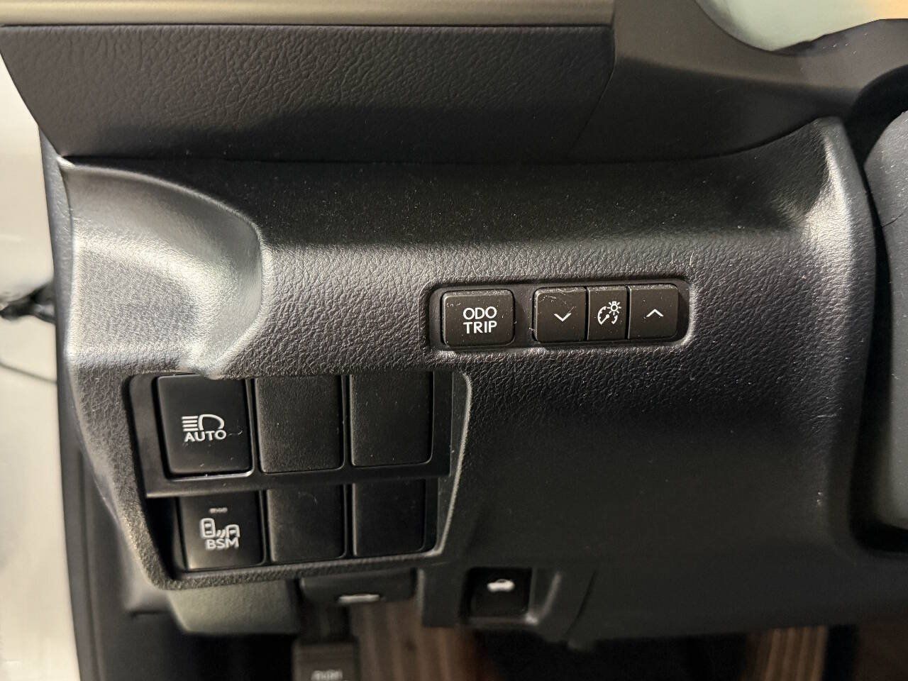 Used 2019 Lexus IS 300 AWD w/ Premium Package image 20