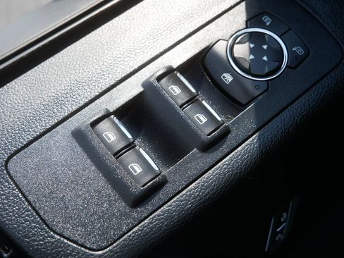 Used 2020 Ford F150 XLT w/ Equipment Group 302A Luxury AWD/4WD image 18