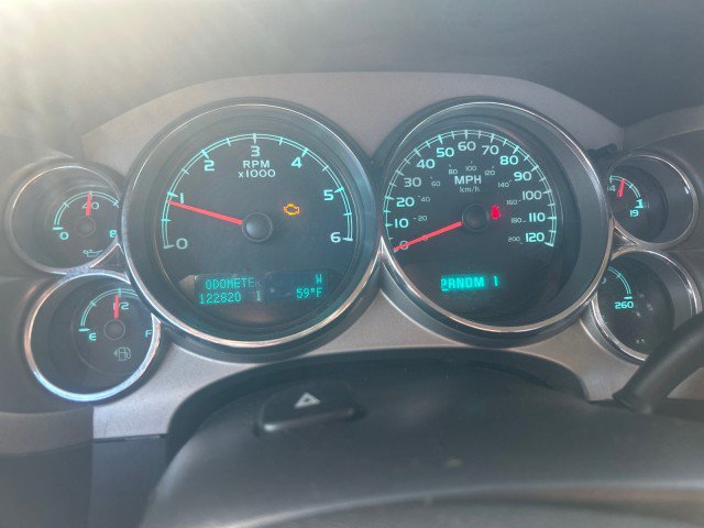 Used 2011 Chevrolet Silverado 2500 LT AWD/4WD image 11