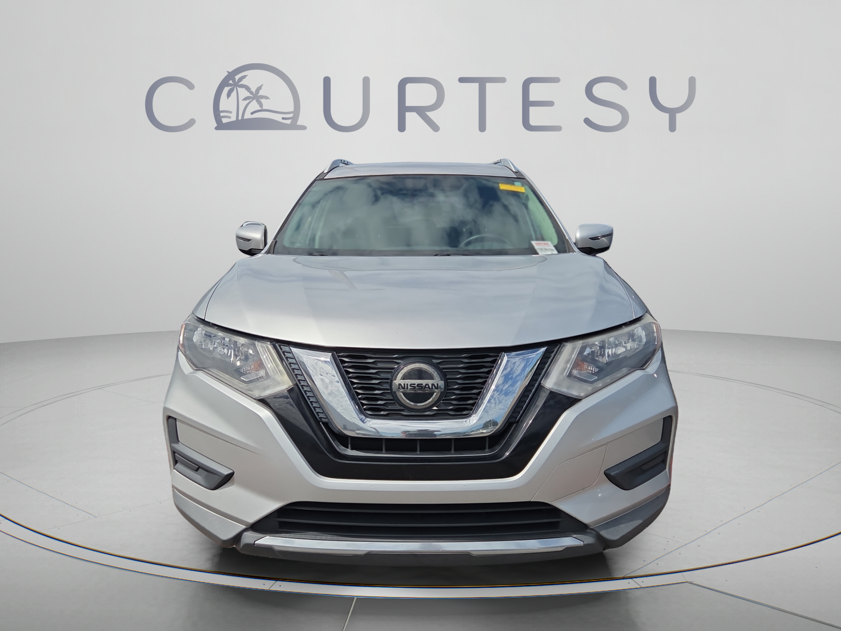 Used 2020 Nissan Rogue SV FWD image 4