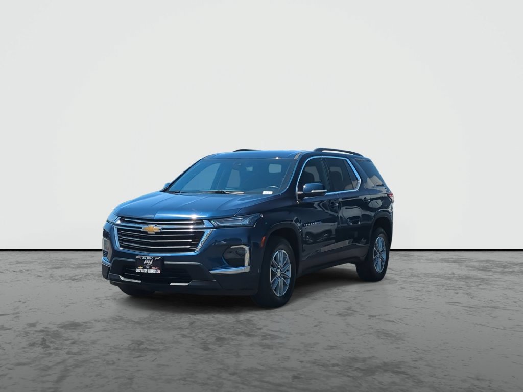 Used 2023 Chevrolet Traverse LT FWD image 4