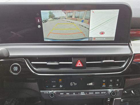 Used 2024 Kia Seltos S AWD/4WD image 14