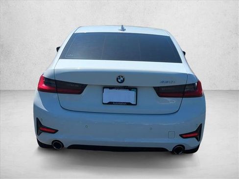 Used 2020 BMW 330i Sedan w/ Convenience Package RWD image 7