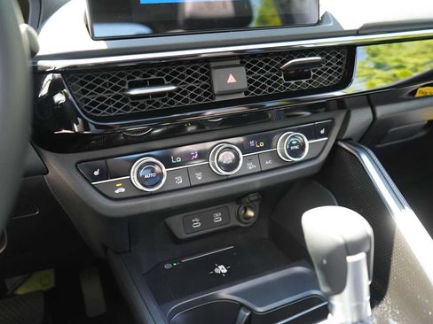 Certified 2026 Acura ADX AWD image 26