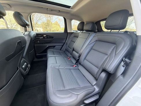 New 2026 Lincoln Nautilus Reserve w/ Jet Appearance Package image 23