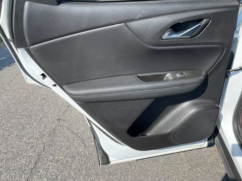 Used 2020 Chevrolet Blazer LT image 19