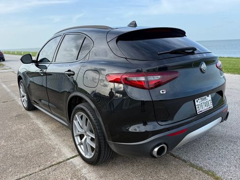 Used 2018 Alfa Romeo Stelvio Ti Sport AWD/4WD image 7