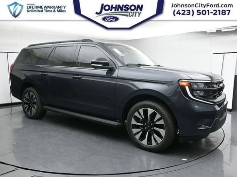 New 2025 Ford Expedition Max Active AWD/4WD image 3