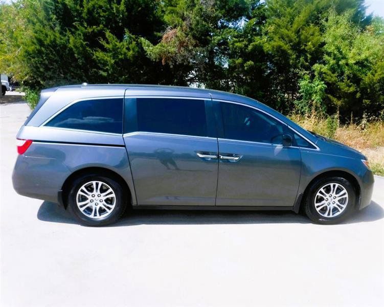 Used 2012 Honda Odyssey EX-L image 3