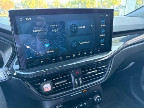Certified 2023 Ford Escape ST-Line w/ Tech Pack #1 FWD image 17