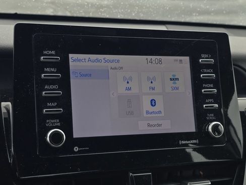 Used 2024 Toyota Camry SE FWD image 23