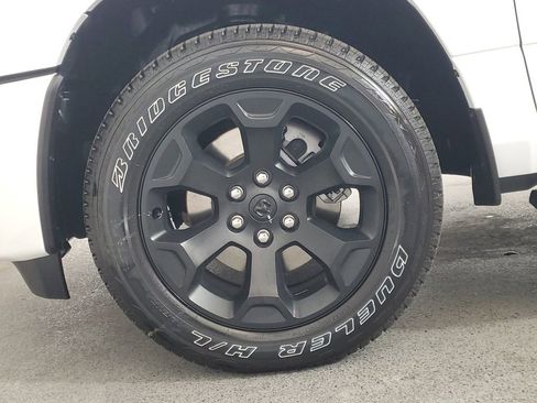 New 2026 RAM 1500 Express image 8