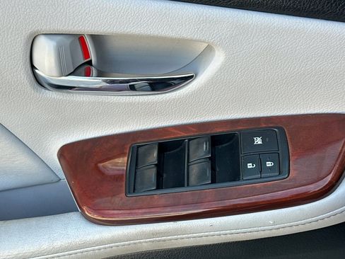 Used 2010 Lexus HS 250h image 13