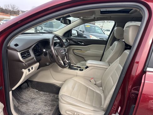 Used 2018 GMC Acadia Denali w/ Technology Package image 14