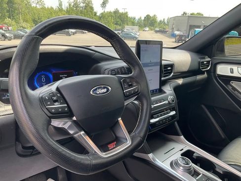 Used 2020 Ford Explorer ST w/ Premium Technology Package AWD/4WD image 13